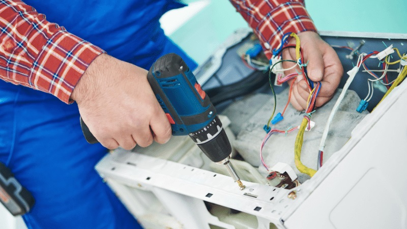 Beydağ Fondital Fondital çamaşır makinesi kart tamiri – Su almama arızası orijinal parça ile giderildi. - Teknik servis örneği